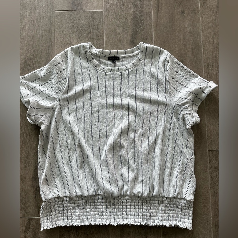 Lane Bryant Blouse white with black stripes short sleeve size 22/24